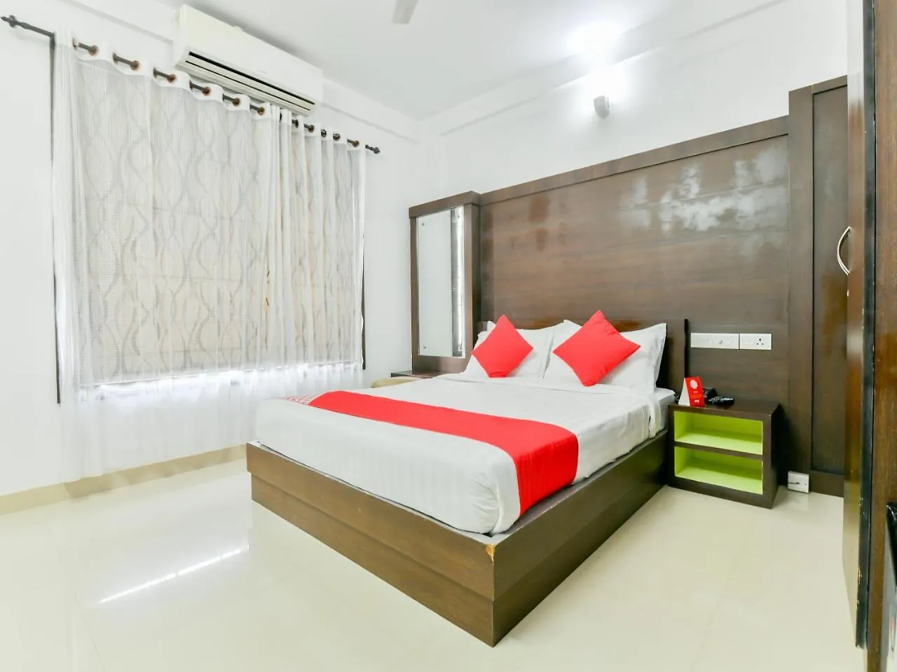 Oyo 6244 Kay Pee'S Inn Kochi 印度