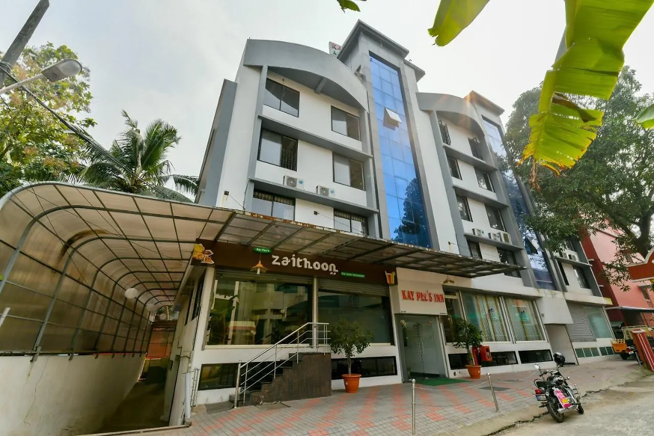 Hotel Oyo 6244 Kay Pee'S Inn Kochi
